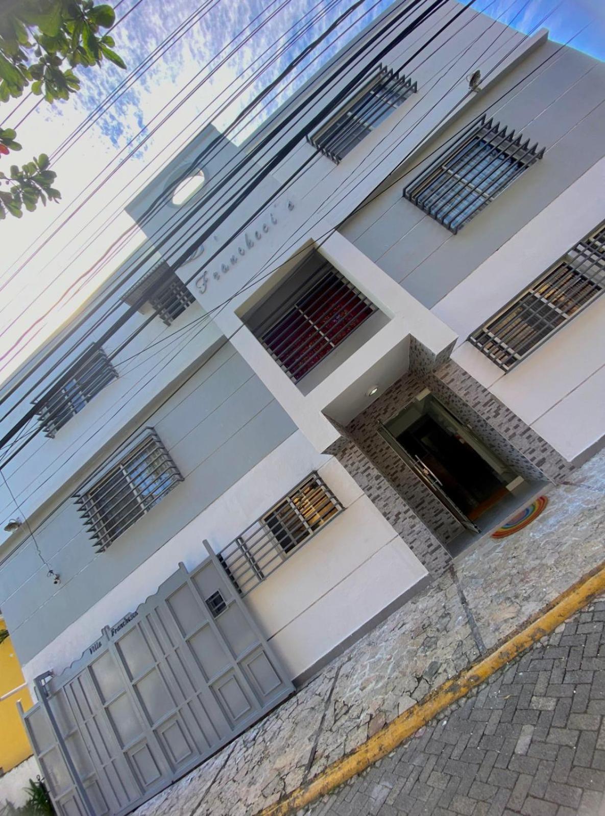 D' Franchesis Hostal Juan Dolio Kültér fotó