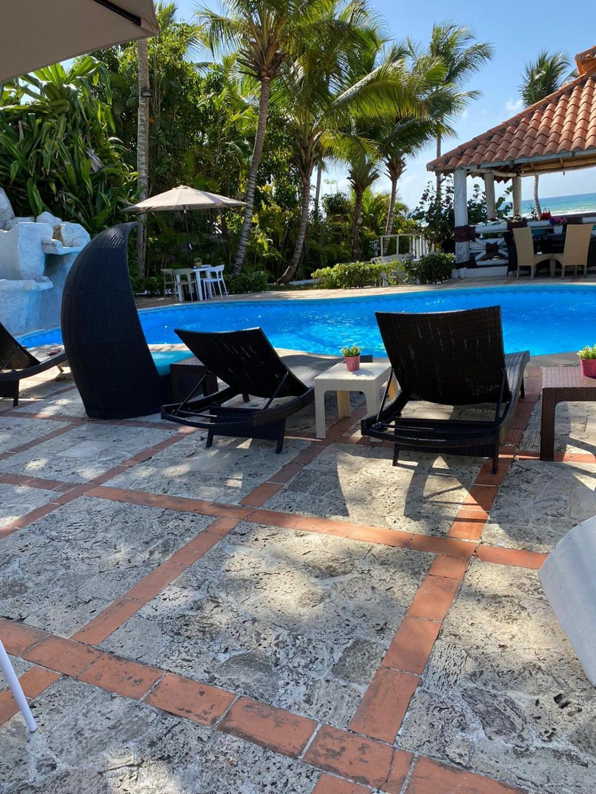 D' Franchesis Hostal Juan Dolio Kültér fotó