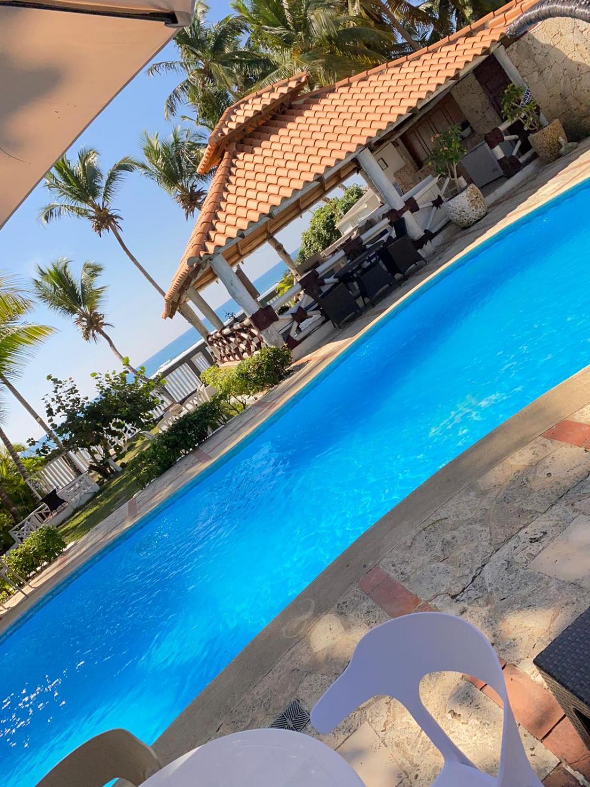 D' Franchesis Hostal Juan Dolio Kültér fotó