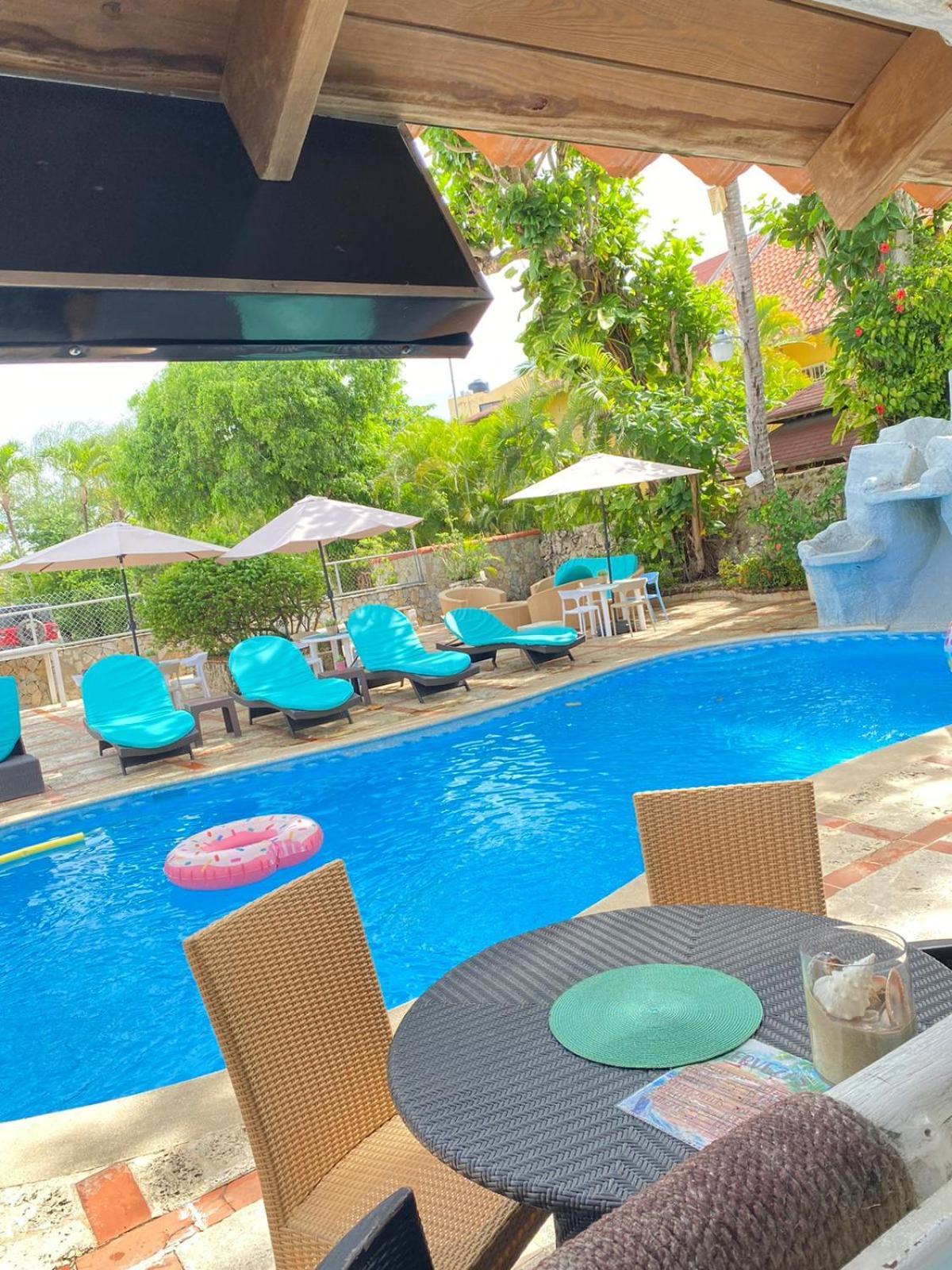 D' Franchesis Hostal Juan Dolio Kültér fotó