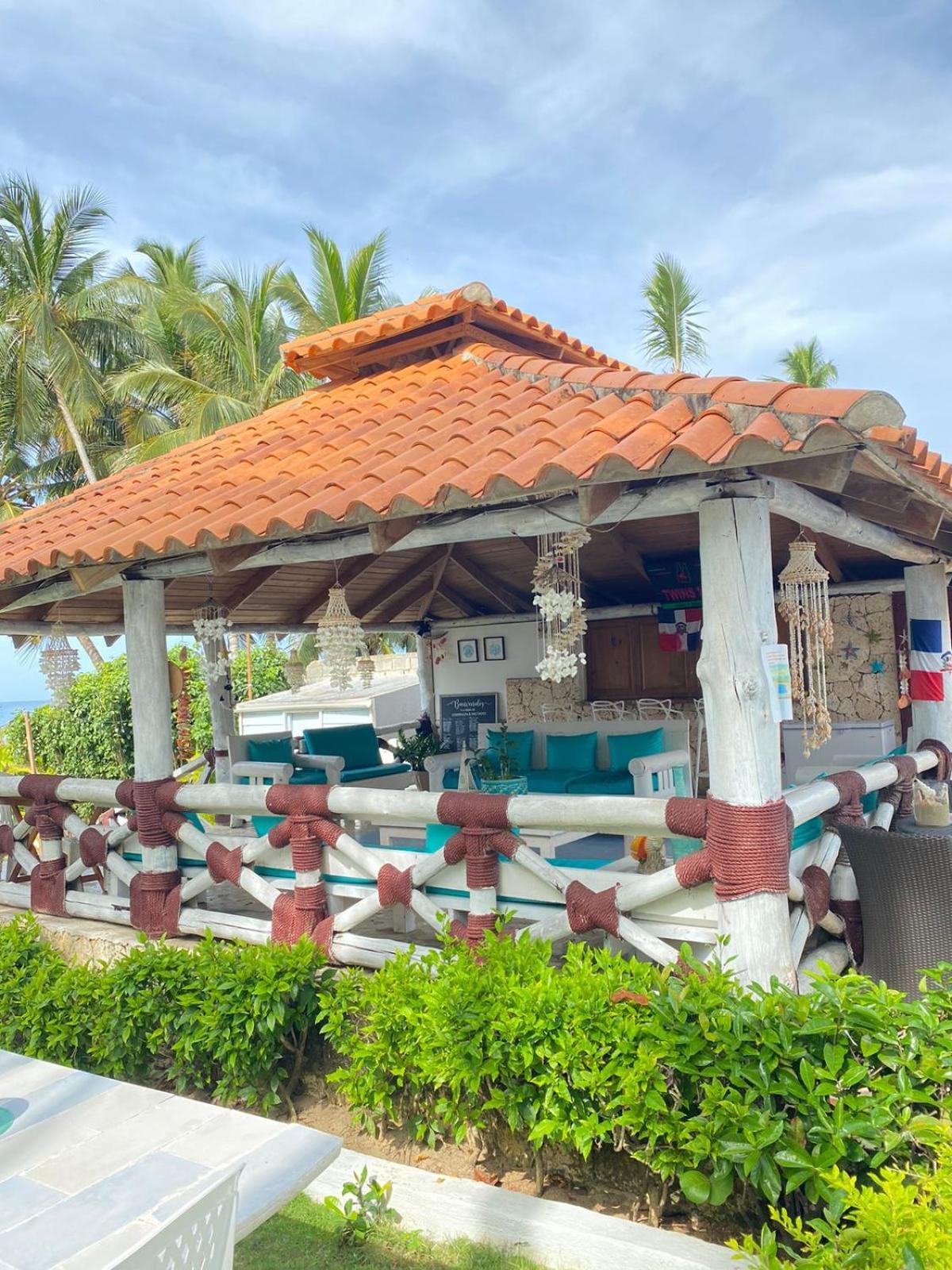 D' Franchesis Hostal Juan Dolio Kültér fotó