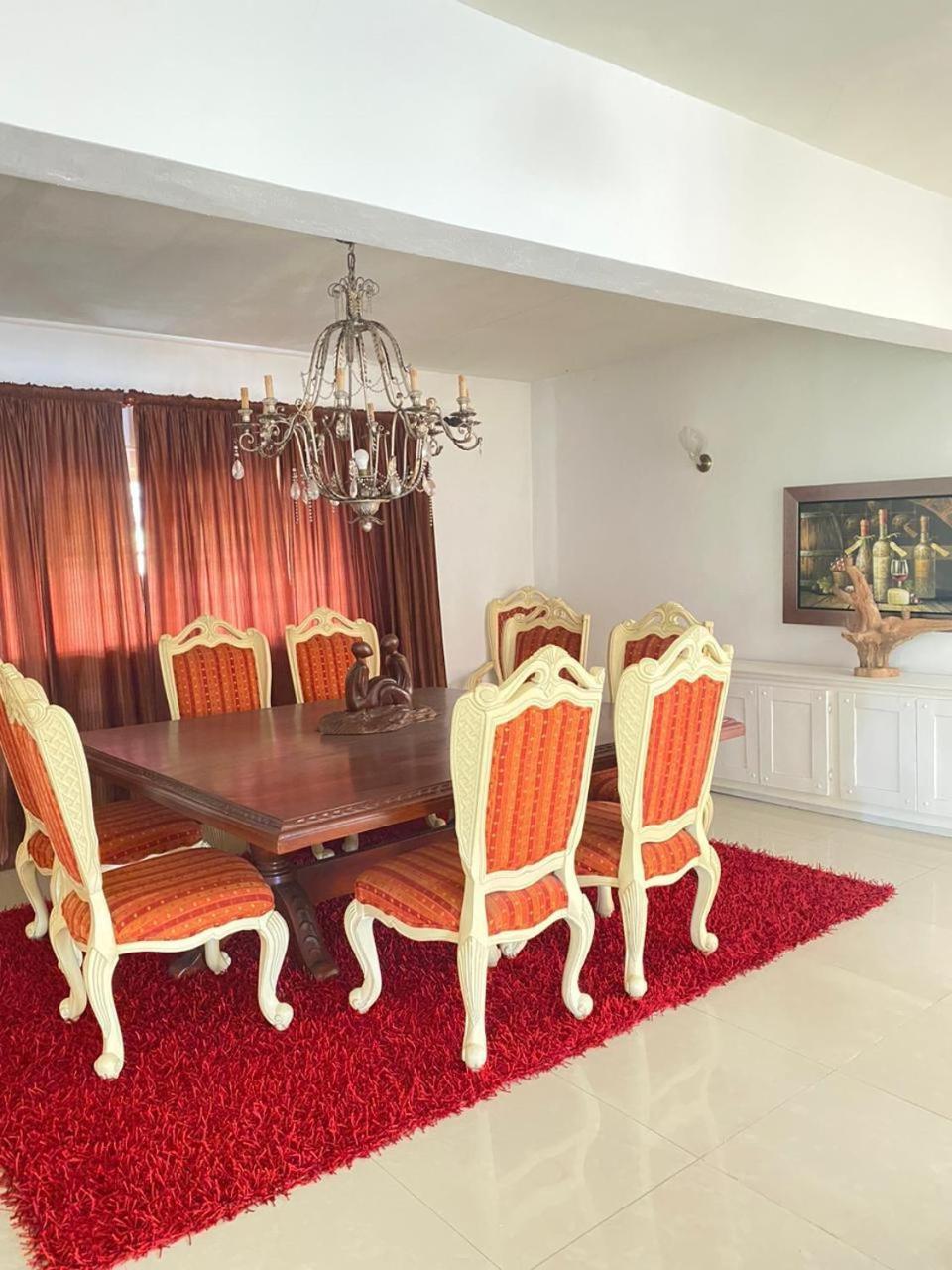 D' Franchesis Hostal Juan Dolio Kültér fotó